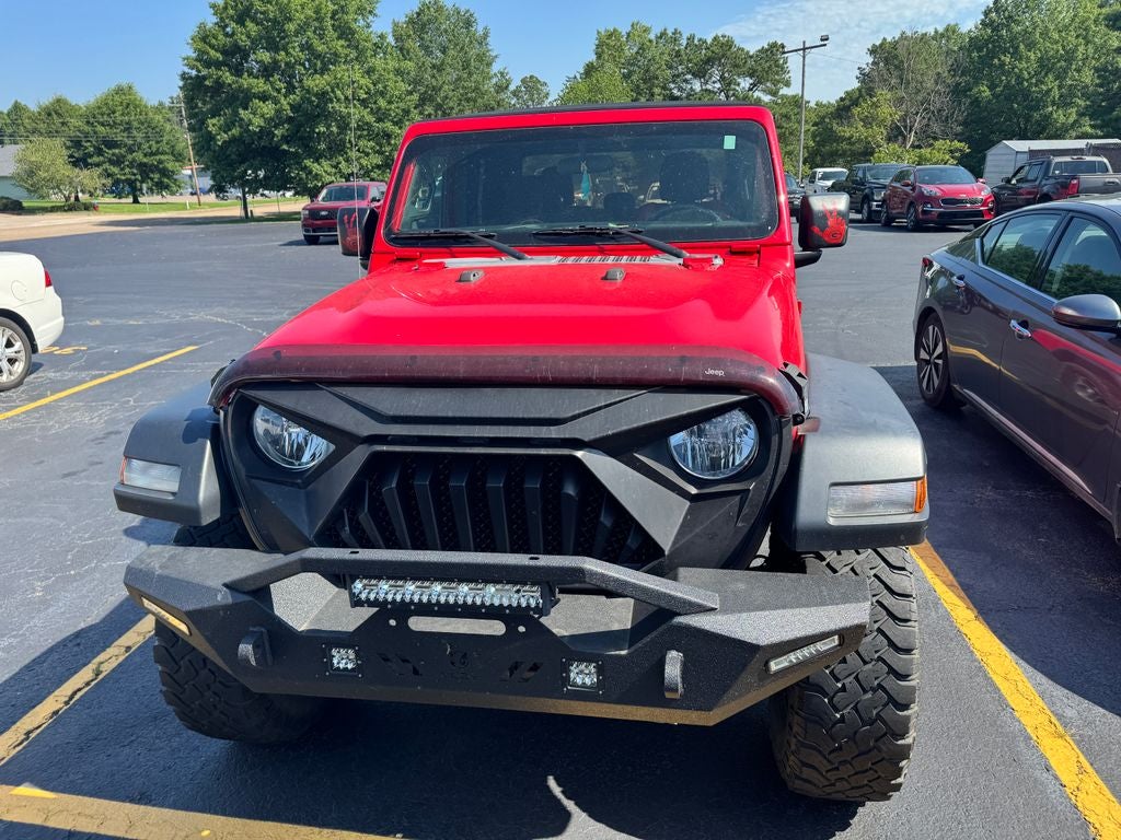 2020 Jeep Gladiator Sport S's photo