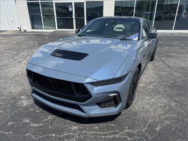 2025 Ford Mustang GT Premium Fastback