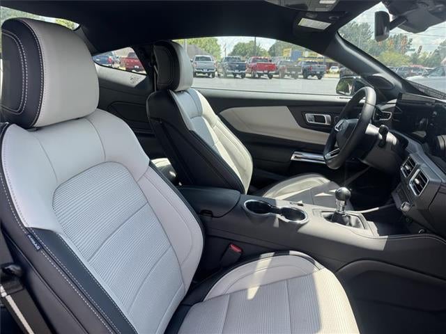 2025 Ford Mustang GT Premium Fastback