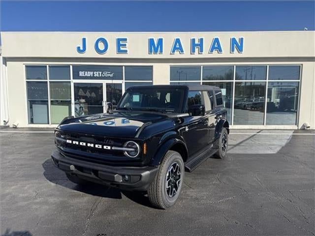 2025 Ford Bronco Outer Banks®