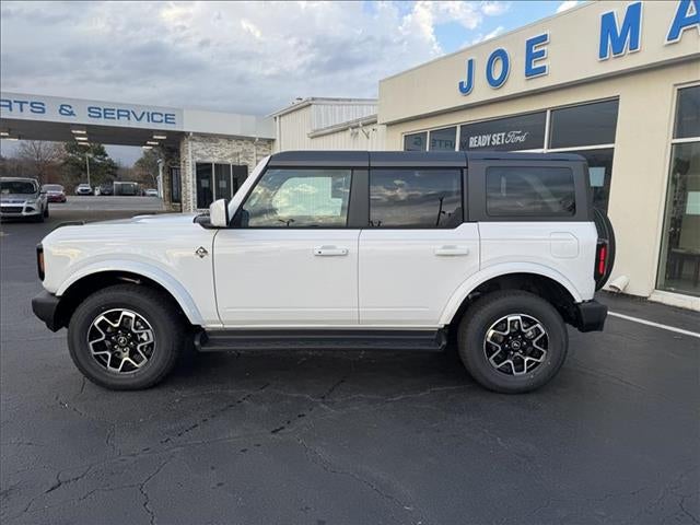 2025 Ford Bronco Outer Banks®