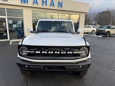 2025 Ford Bronco Outer Banks®