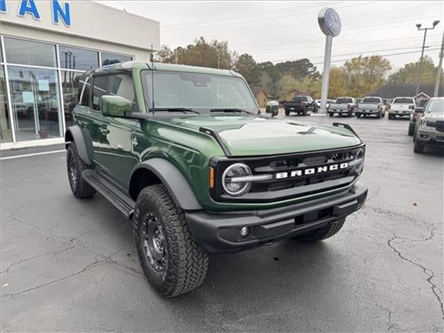 2025 Ford Bronco Outer Banks®