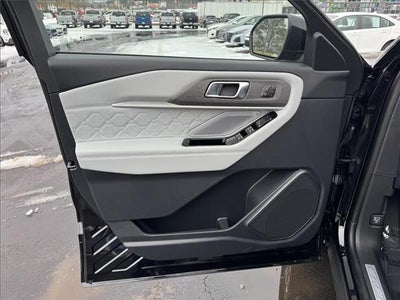 2026 Ford Explorer Platinum™