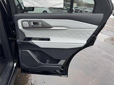 2026 Ford Explorer Platinum™