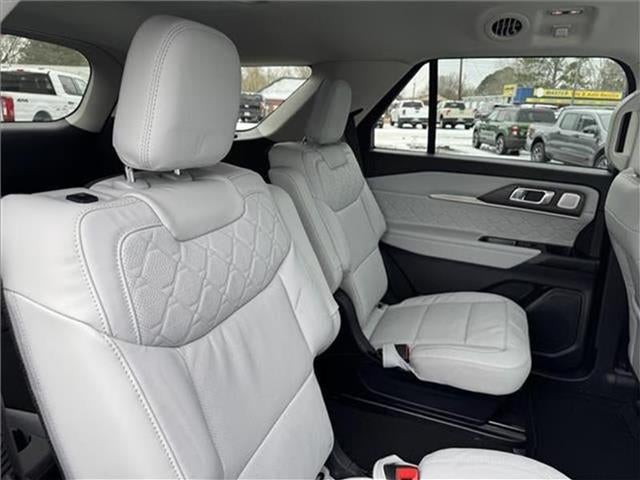 2026 Ford Explorer Platinum™