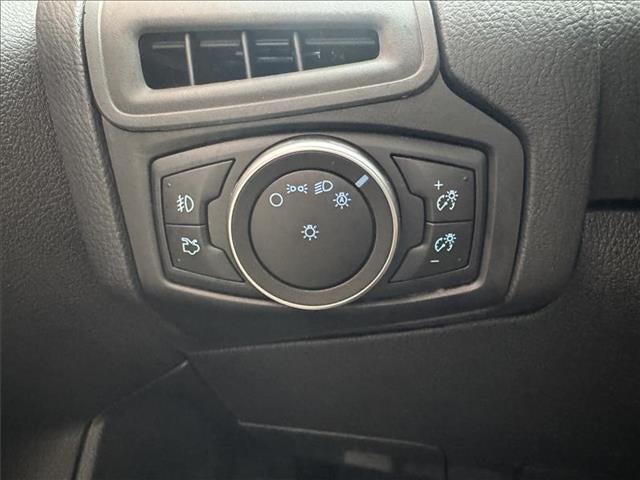 2018 Ford Focus SE Sedan