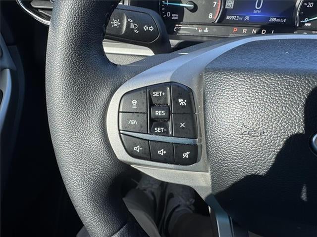 2024 Ford Explorer XLT 4x2