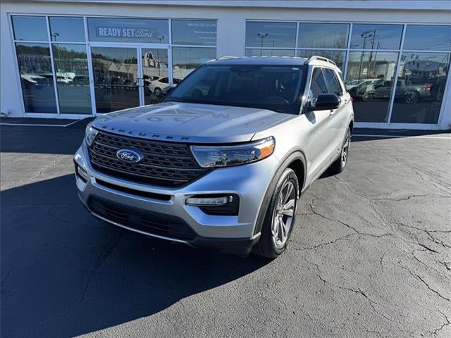 2024 Ford Explorer XLT 4x2