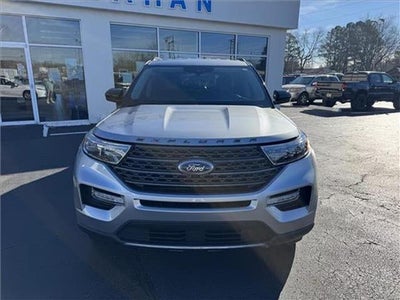 2024 Ford Explorer XLT 4x2