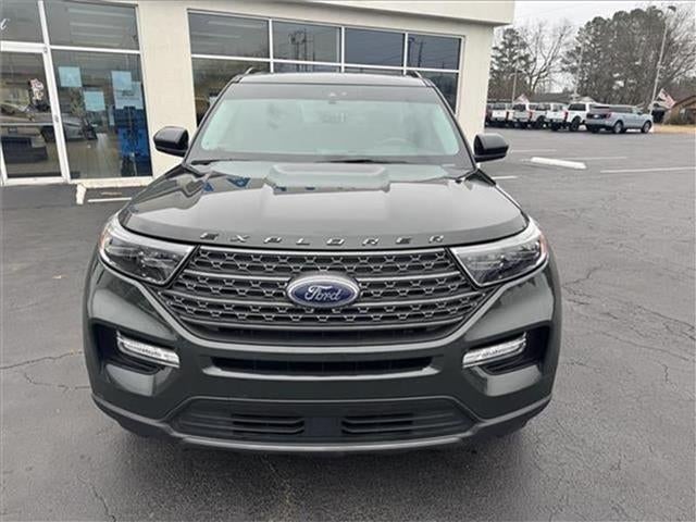 2022 Ford Explorer XLT 4x2