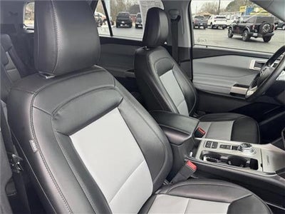 2022 Ford Explorer XLT 4x2