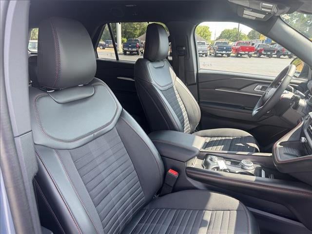 2025 Ford Explorer ST-Line 4x2