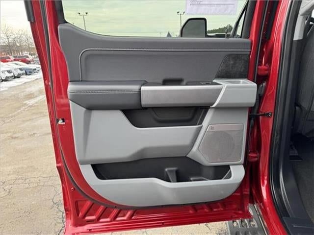 2024 Ford F-250 XLT 4x4 SD Crew Cab 6.75 ft. box 160 in. WB SRW