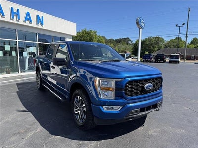 2022 Ford F-150 XL 4x4 SuperCrew Cab 5.5 ft. box 145 in. WB
