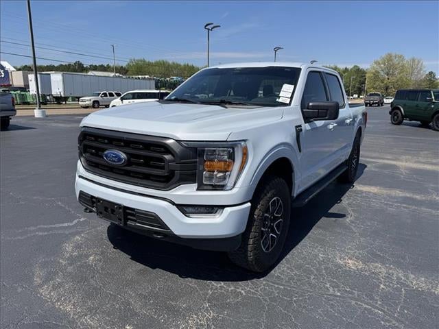2022 Ford F-150 XLT 4x4 SuperCrew Cab 5.5 ft. box 145 in. WB