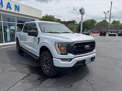 2022 Ford F-150 XLT 4x4 SuperCrew Cab 5.5 ft. box 145 in. WB