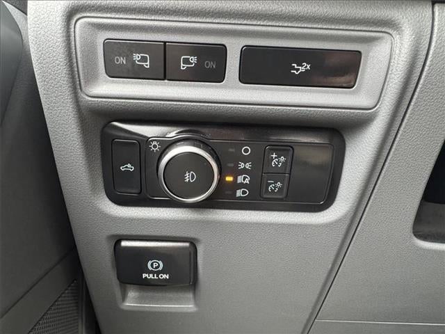 2022 Ford F-150 Base