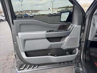 2023 Ford F-150 Lariat 4x4 SuperCrew Cab 5.5 ft. box 145 in. WB