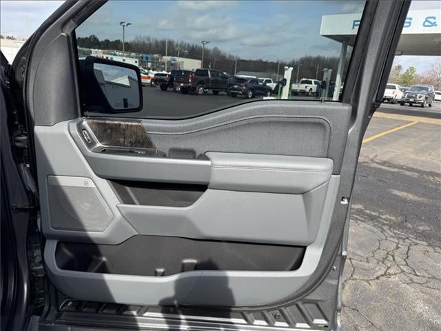 2023 Ford F-150 Lariat 4x4 SuperCrew Cab 5.5 ft. box 145 in. WB