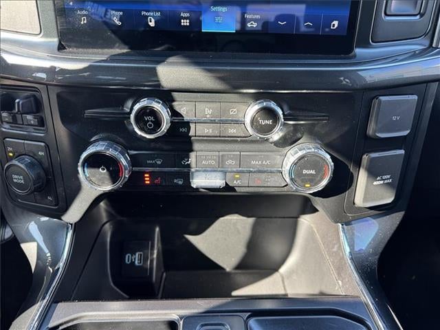 2022 Ford F-150 XL 4x4 SuperCrew Cab 5.5 ft. box 145 in. WB