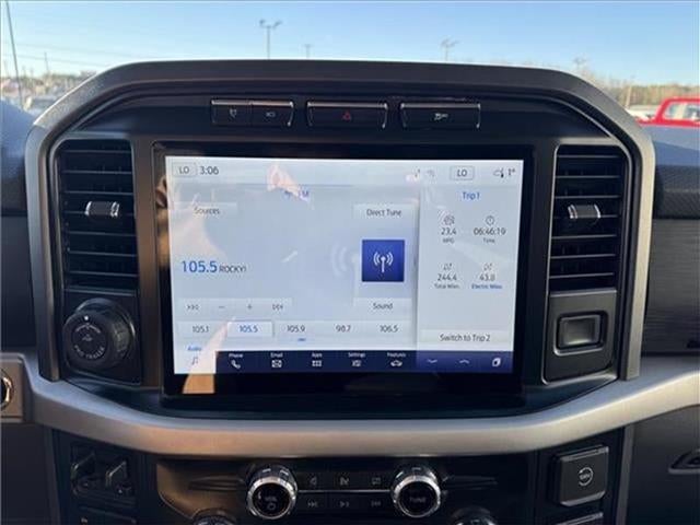 2022 Ford F-150 XLT 4x4 SuperCrew Cab 5.5 ft. box 145 in. WB