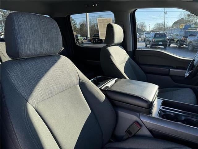 2022 Ford F-150 XLT 4x4 SuperCrew Cab 5.5 ft. box 145 in. WB