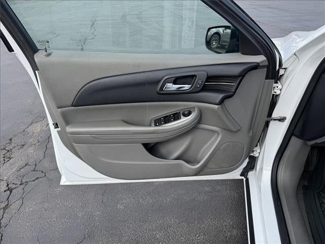 2015 Chevrolet Malibu LS w/1LS Sedan