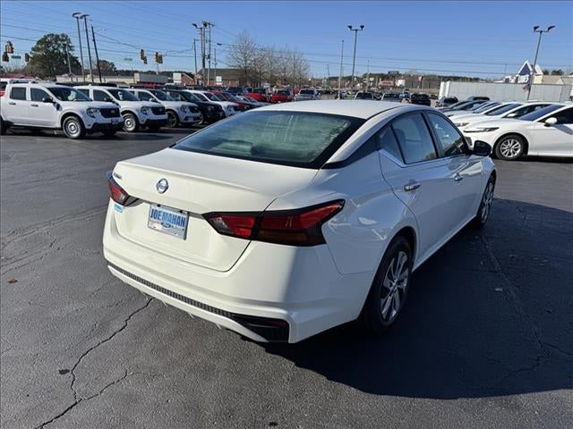 2022 Nissan Altima 2.5 S