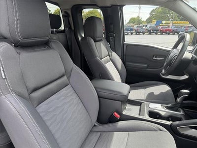 2024 Nissan Frontier SV (A9) 4x4 King Cab 6 ft. box 126 in. WB