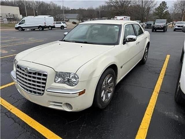 2006 Chrysler 300C Rear-wheel Drive Sedan