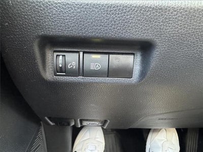 2021 Toyota RAV4 LE Front-wheel Drive