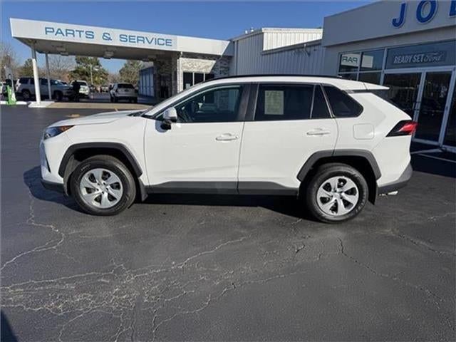 2021 Toyota RAV4 LE Front-wheel Drive