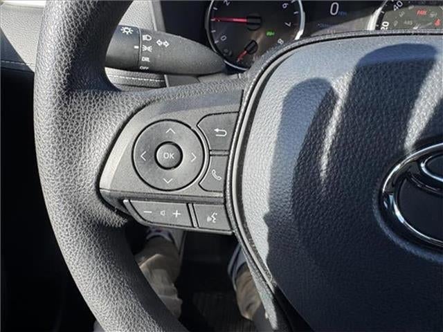 2021 Toyota RAV4 LE Front-wheel Drive