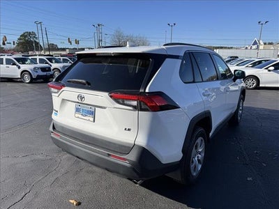 2021 Toyota RAV4 LE Front-wheel Drive