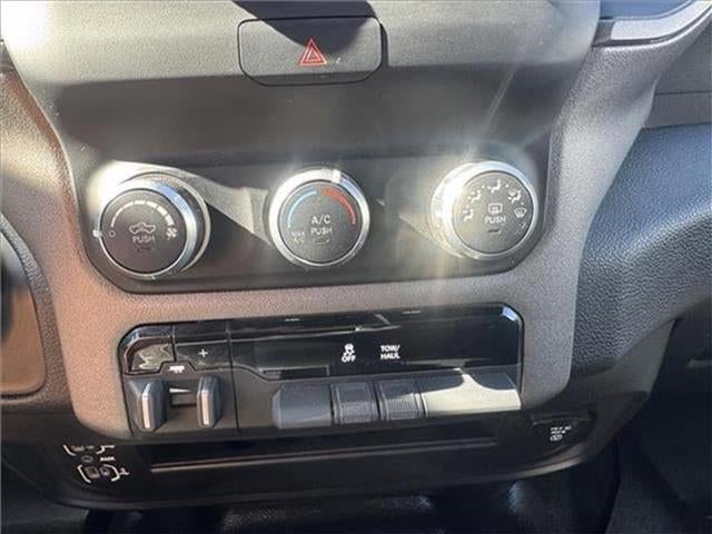 2022 RAM 2500 Tradesman 4x4 Crew Cab 6.3 ft. box 149 in. WB