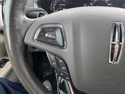 2016 Lincoln MKZ Front-wheel Drive Sedan