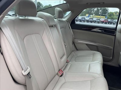 2016 Lincoln MKZ Front-wheel Drive Sedan