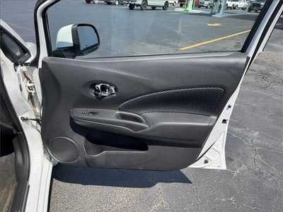 2014 Nissan Versa Note SV Hatchback