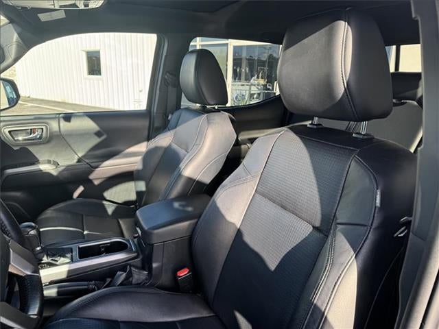 2023 Toyota Tacoma Limited V6 4x4 Double Cab 5 ft. box 127.4 in. WB