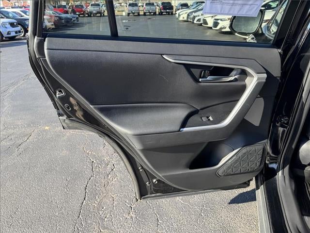 2021 Toyota RAV4 Hybrid XLE Premium