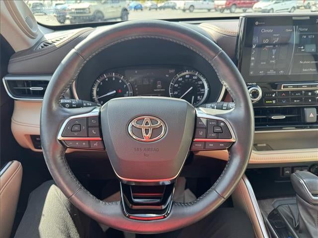 2021 Toyota Highlander Platinum Front-wheel Drive