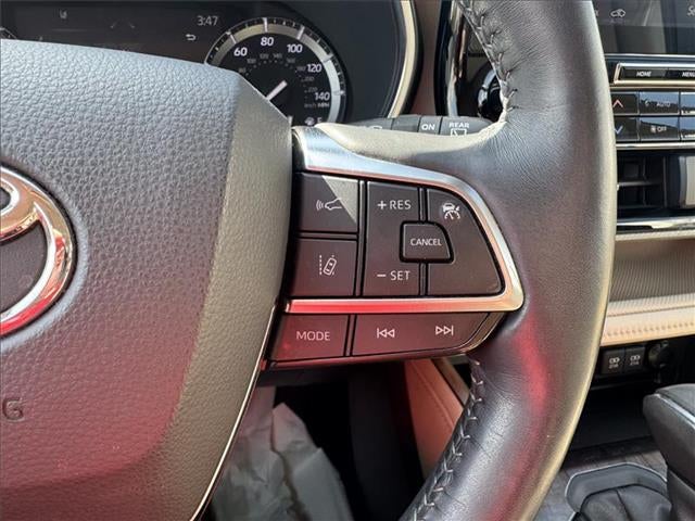 2021 Toyota Highlander Platinum Front-wheel Drive