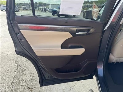 2021 Toyota Highlander Platinum Front-wheel Drive
