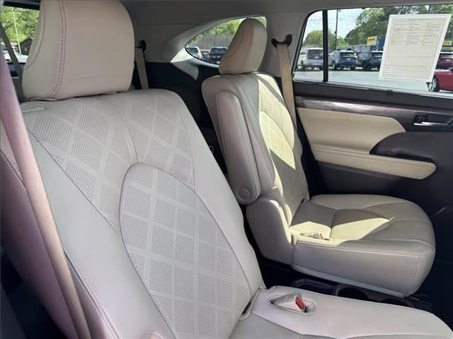 2021 Toyota Highlander Platinum Front-wheel Drive