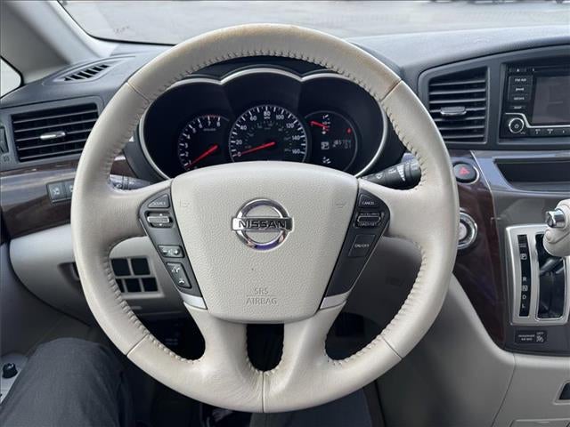 2017 Nissan Quest Base