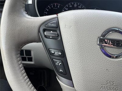 2017 Nissan Quest Base