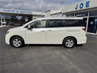 2017 Nissan Quest Base