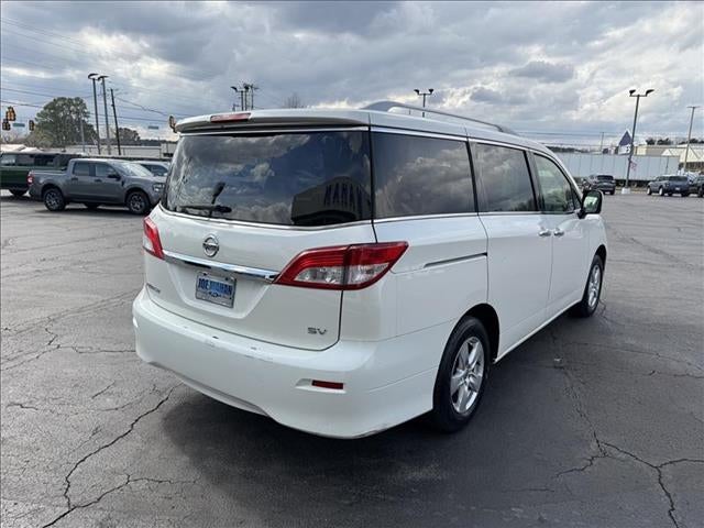 2017 Nissan Quest Base